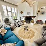 Apartment Centre San Peire *