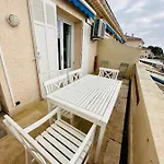 Centre San Peire Apartment