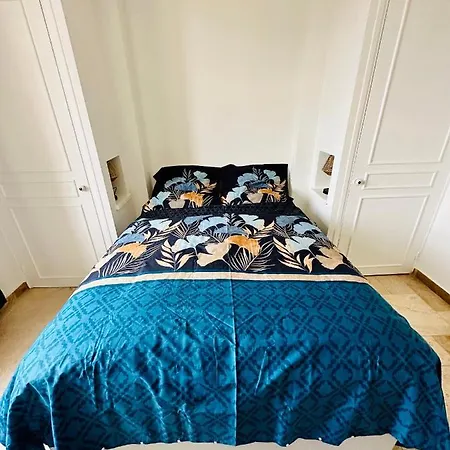 Centre San Peire Apartman *